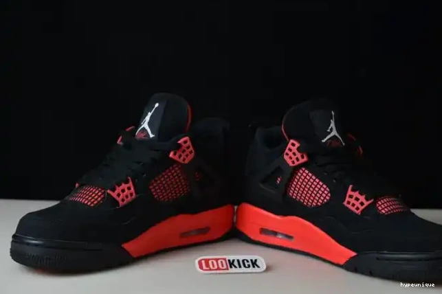 HYPE Air Jordan CT8527-016 Red Thunder 4 0518